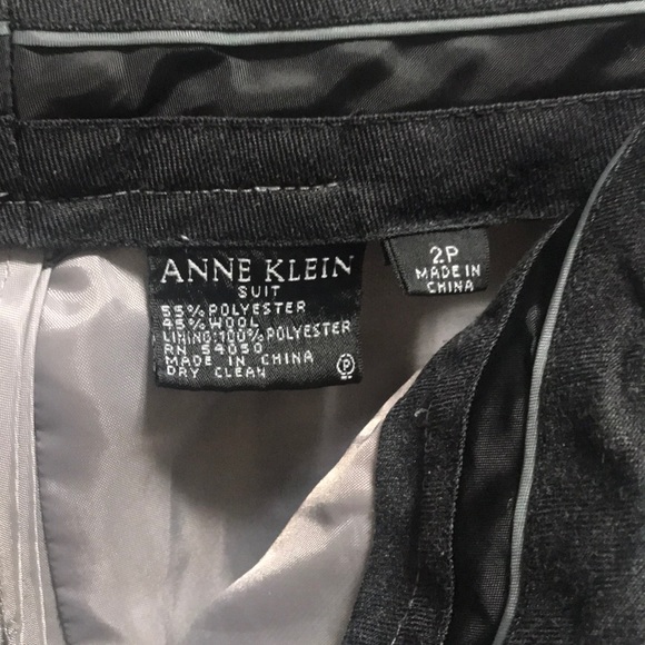 Anne Klein pants suit size 2P - Picture 4 of 6